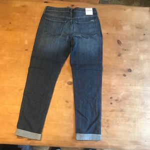 Size 6 Eddie Bauer Boyfriend slim jeans